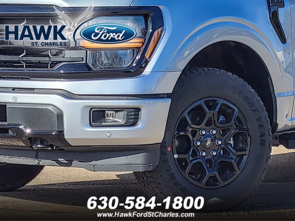 2025 Ford F-150 XLT photo 3