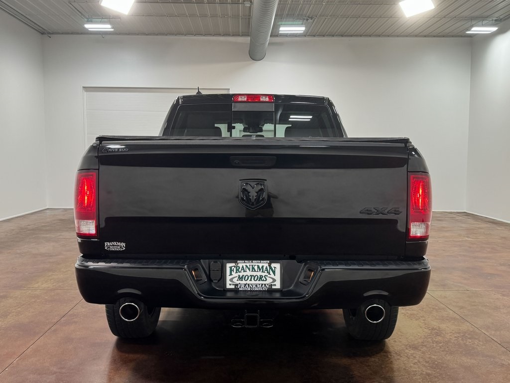 2019 Ram 1500 Classic SLT photo 22