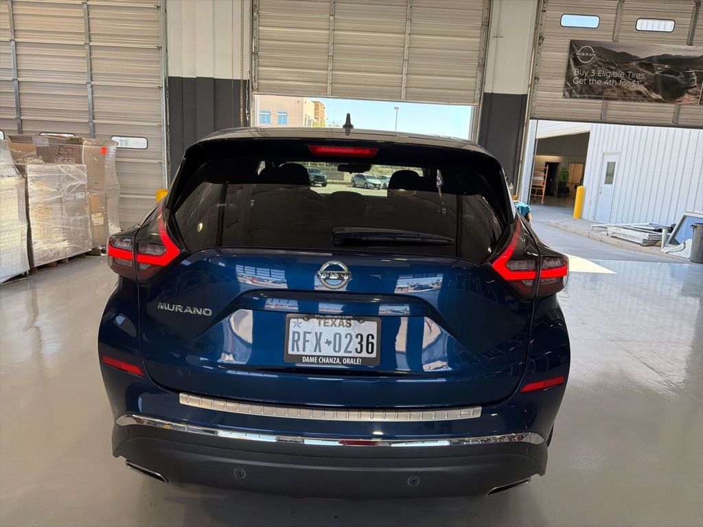 2022 Nissan Murano S photo 10