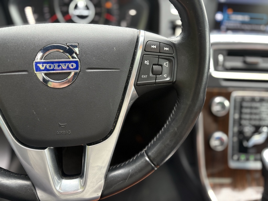 2015 Volvo V60 T5 photo 14