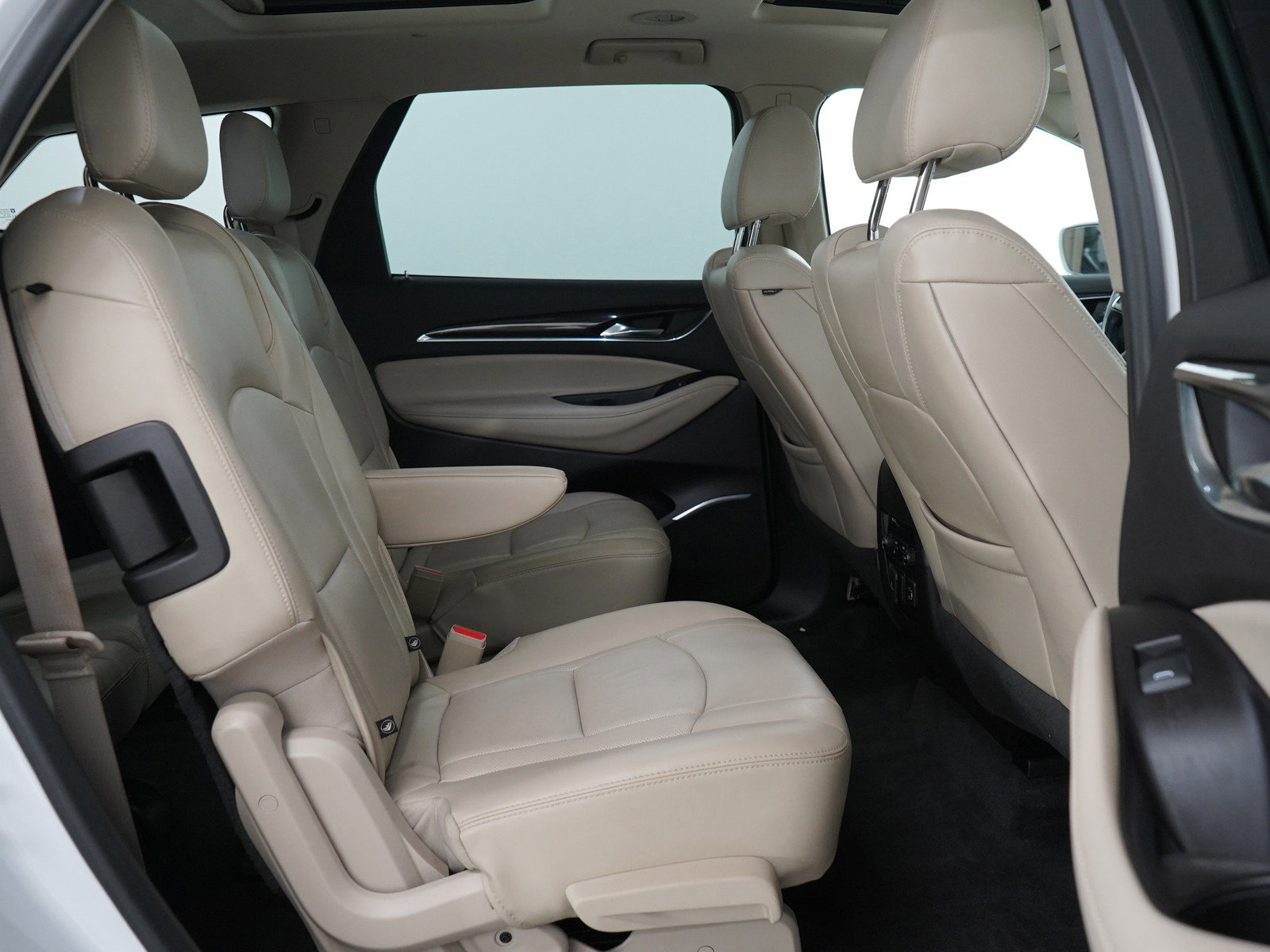 2018 Buick Enclave Premium photo 12