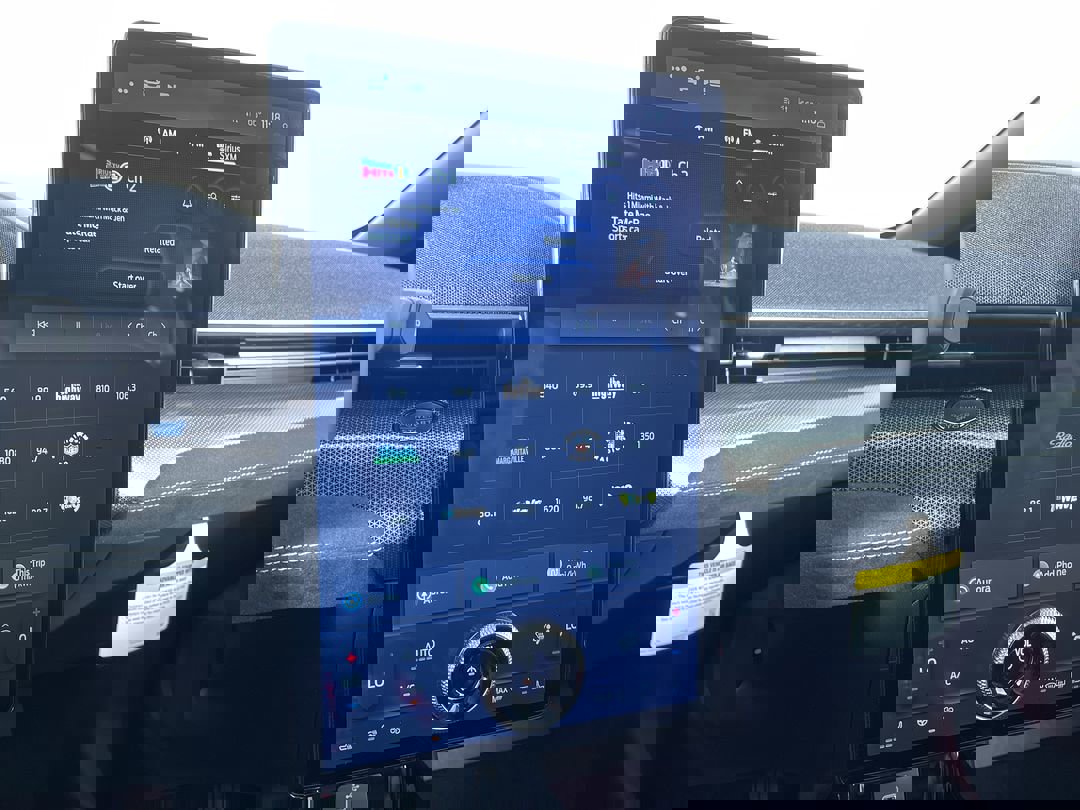2025 Ford Mustang Mach-E GT photo 16
