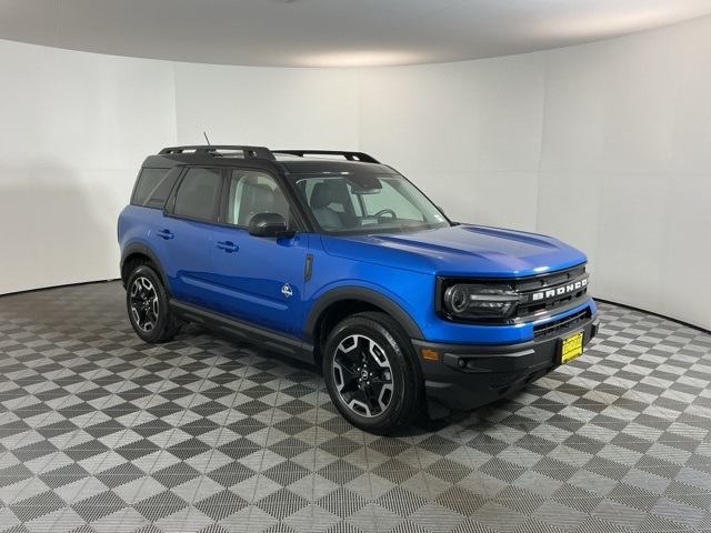 2022 Ford Bronco Sport Outer Banks photo 3