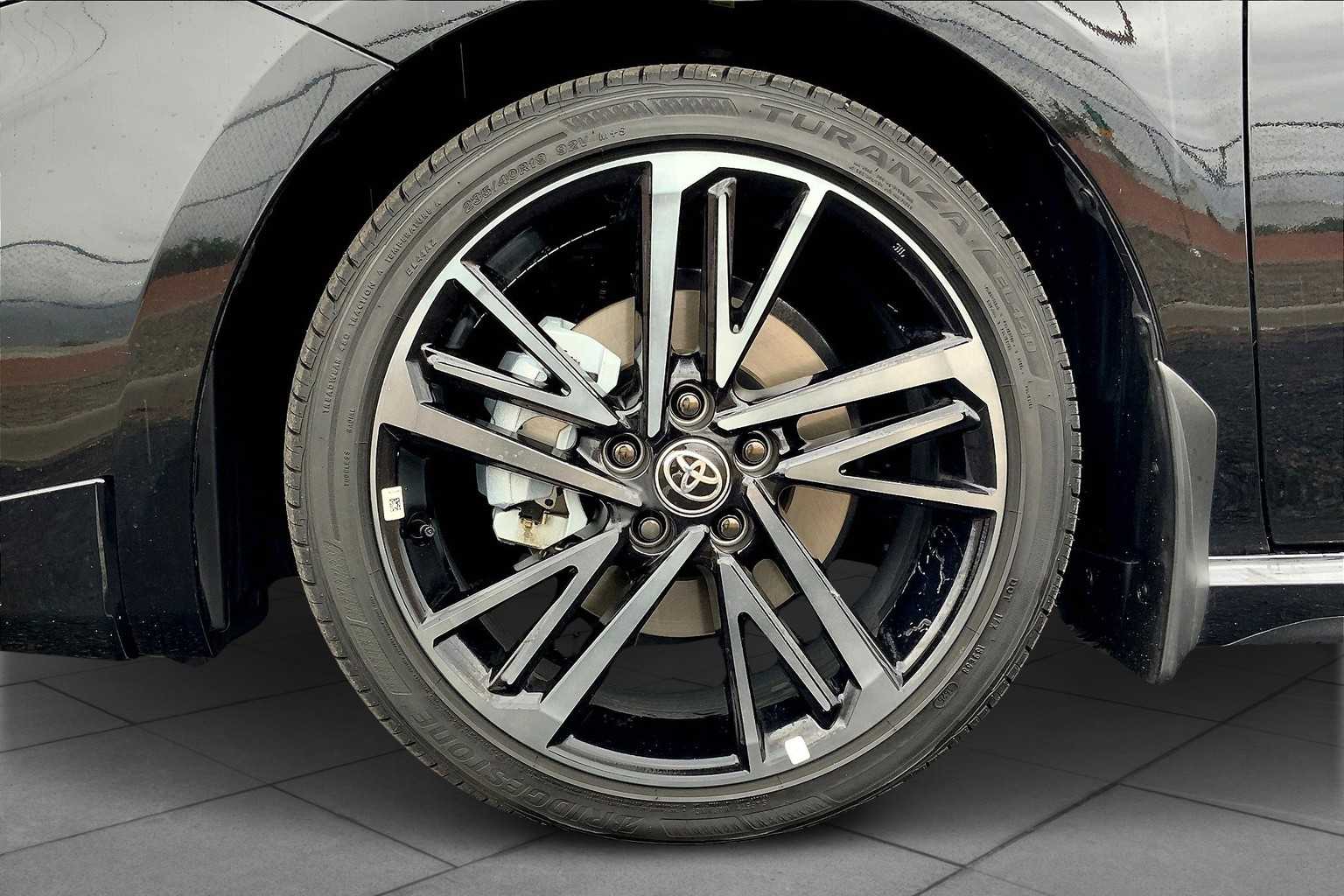 2025 Toyota Camry XSE photo 10