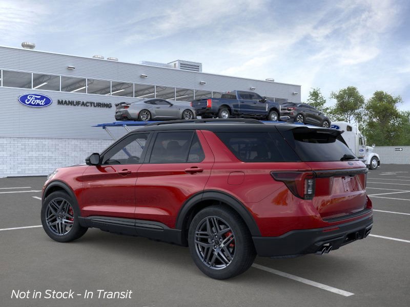 2025 Ford Explorer ST photo 2
