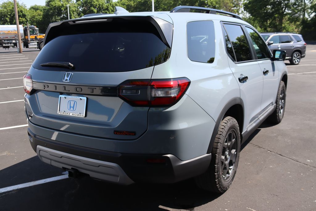 New 2025 Honda Pilot AWD TRAILSPORT 4D Sport Utility in Indianapolis SB053457 Penske Honda
