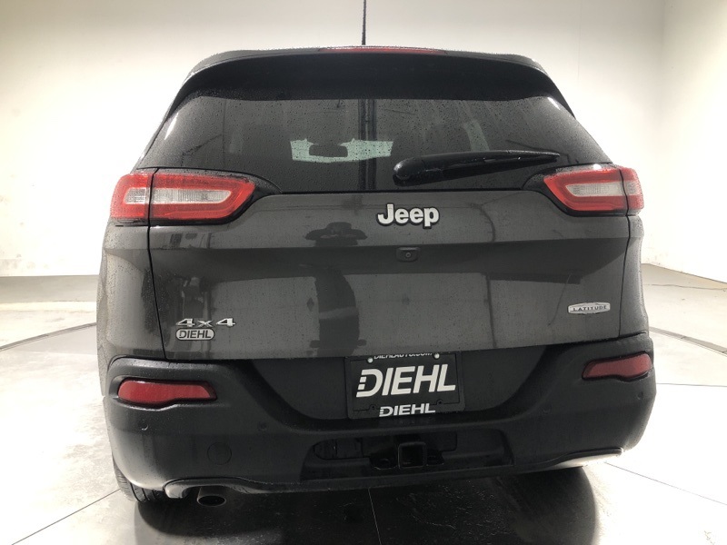2018 Jeep Cherokee Latitude photo 4