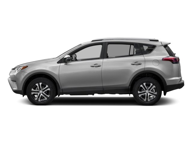 2018 Toyota RAV4 LE photo 3