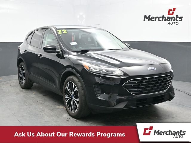 2022 Ford Escape SE's photo