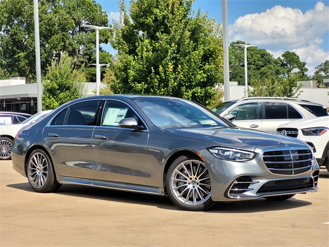 2026 Mercedes-Benz S-Class S 580's photo