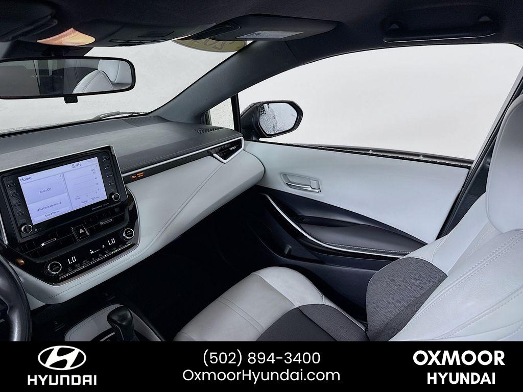 2019 Toyota Corolla XSE photo 17