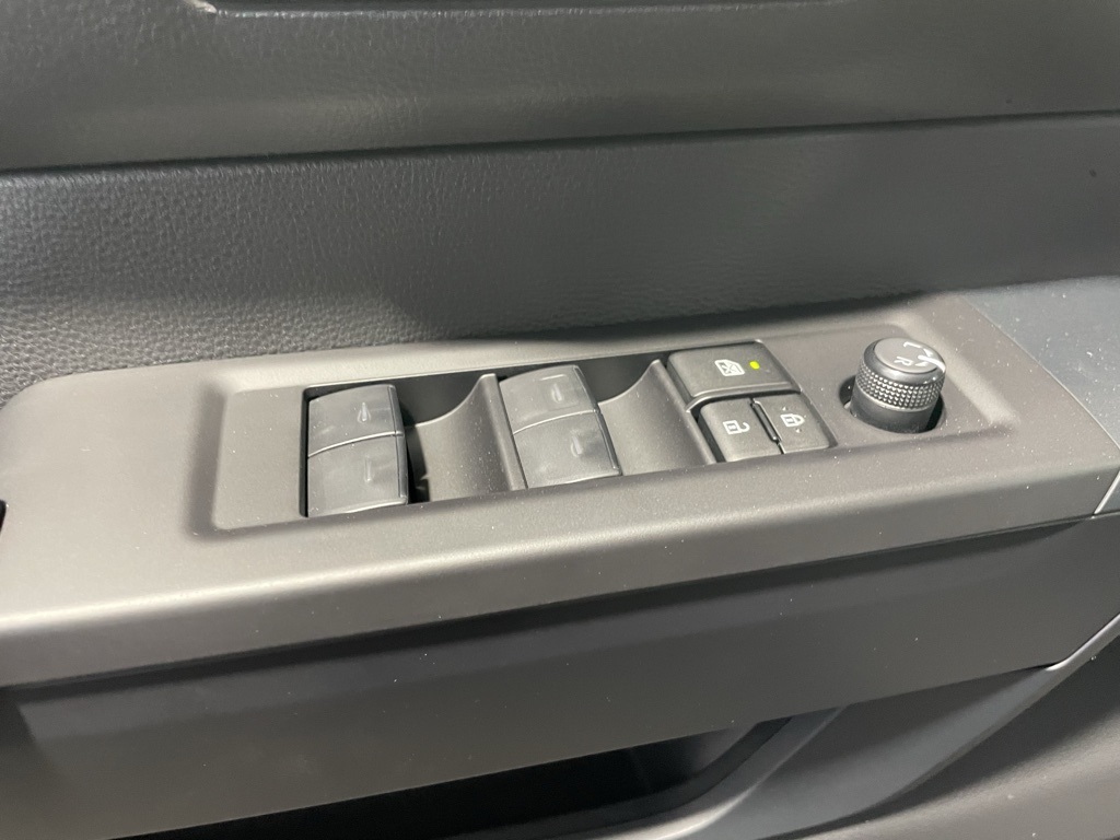 2025 Toyota Tundra SR photo 22