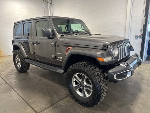 2018 Jeep Wrangler Unlimited Sahara photo 3