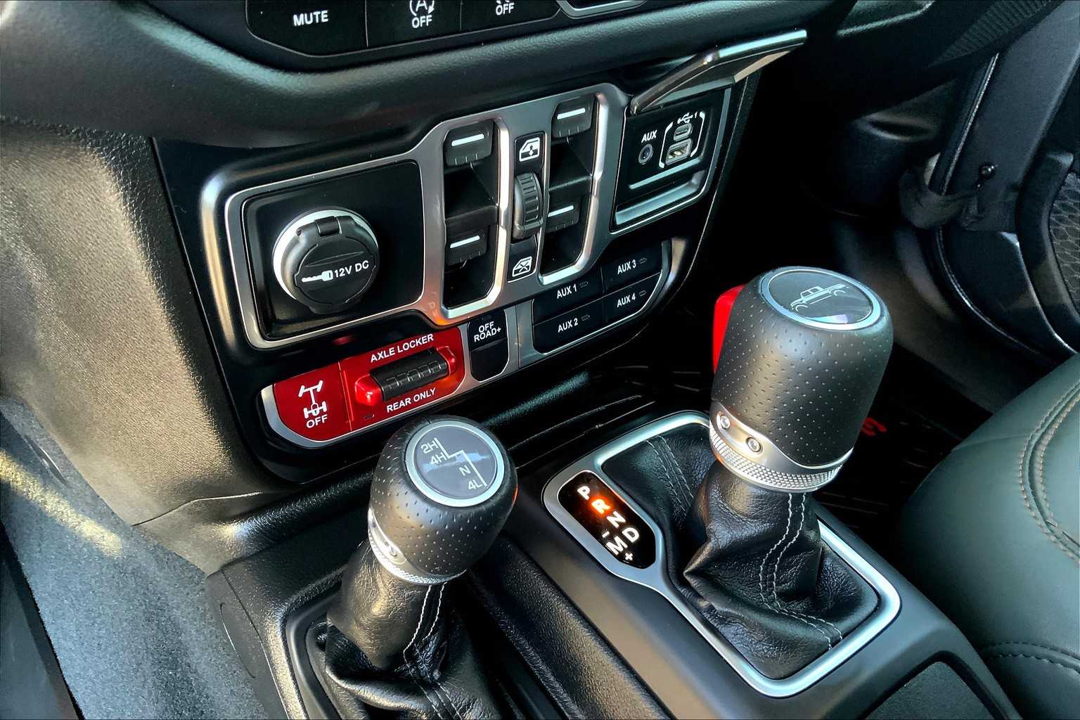 2024 Jeep Gladiator Mojave photo 30