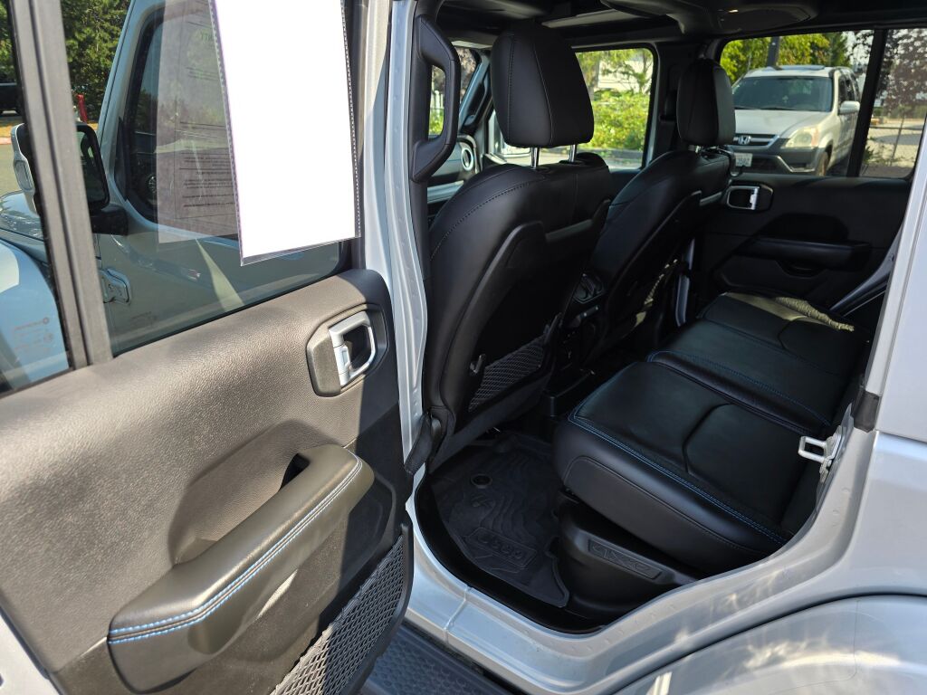 2024 Jeep Wrangler High Altitude 4xe photo 14