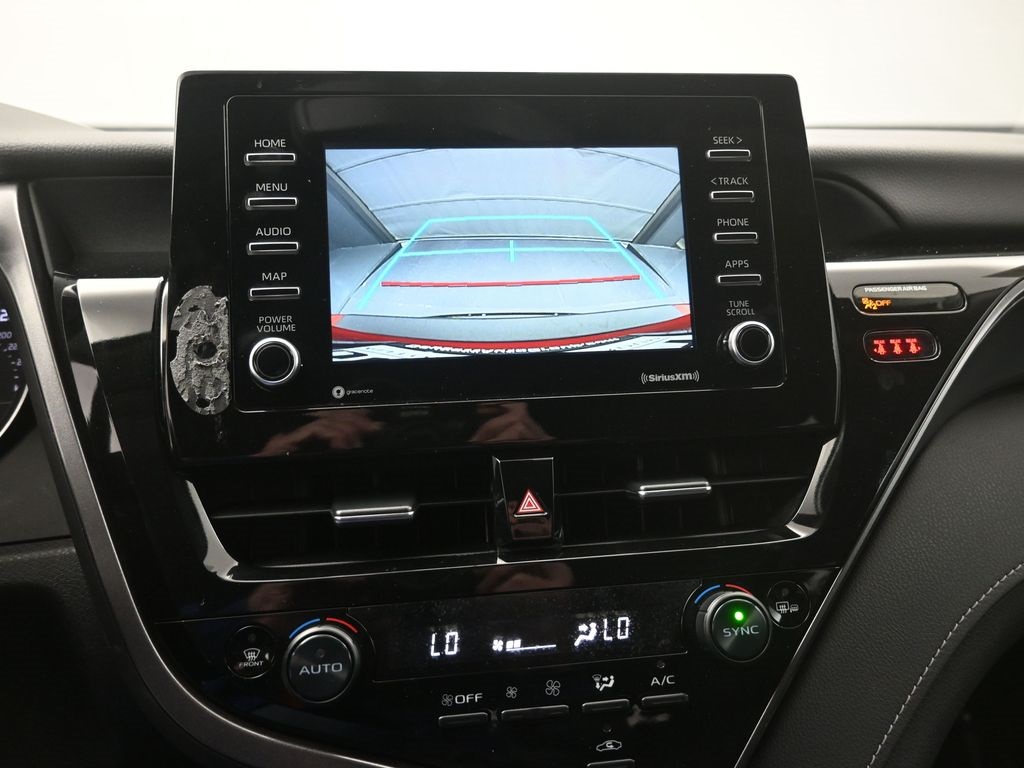 2024 Toyota Camry SE photo 4