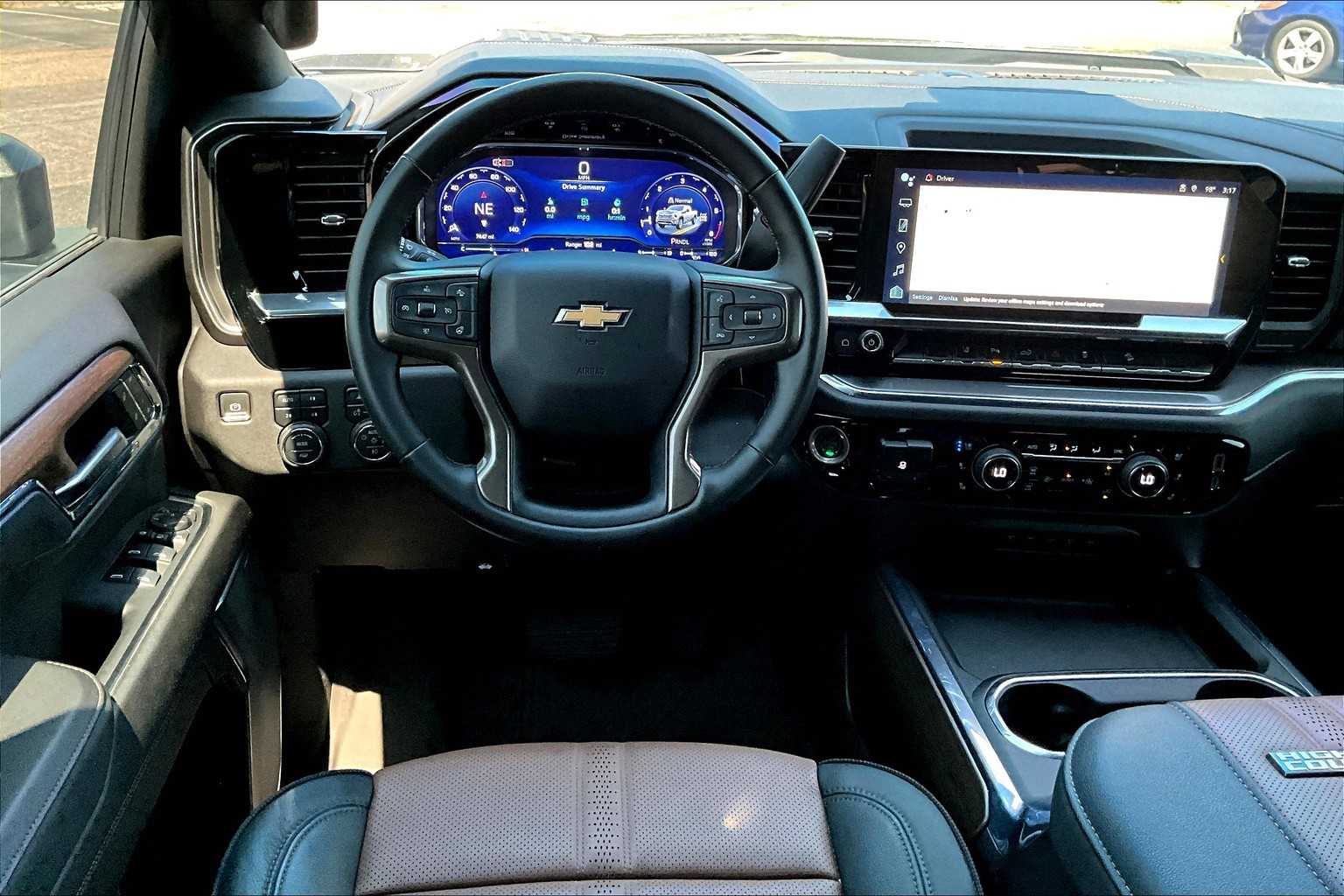 2024 Chevrolet Silverado 2500HD High Country photo 5