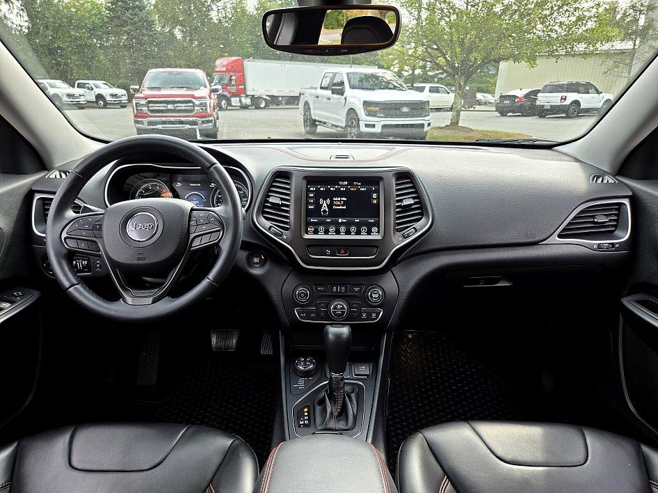 2019 Jeep Cherokee Trailhawk photo 11