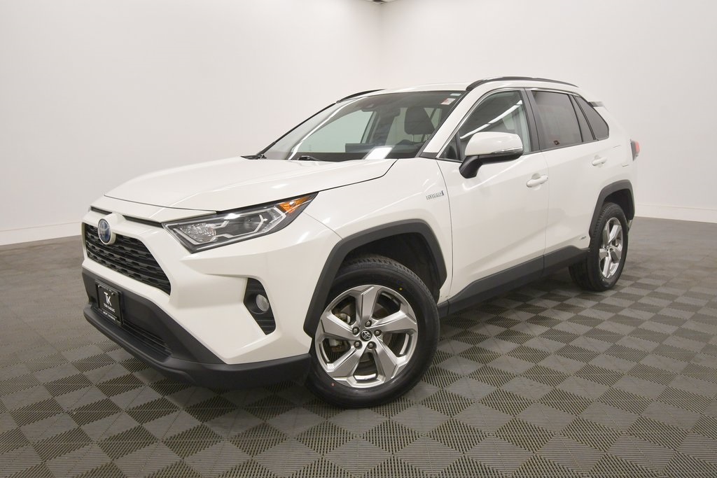 2021 Toyota RAV4 Hybrid XLE Premium photo 2