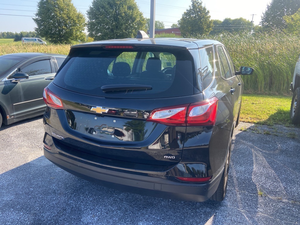 2021 Chevrolet Equinox LS photo 4