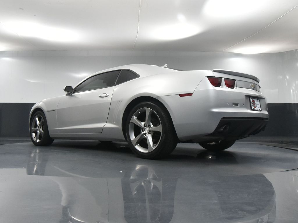 2013 Chevrolet Camaro 2LT photo 40