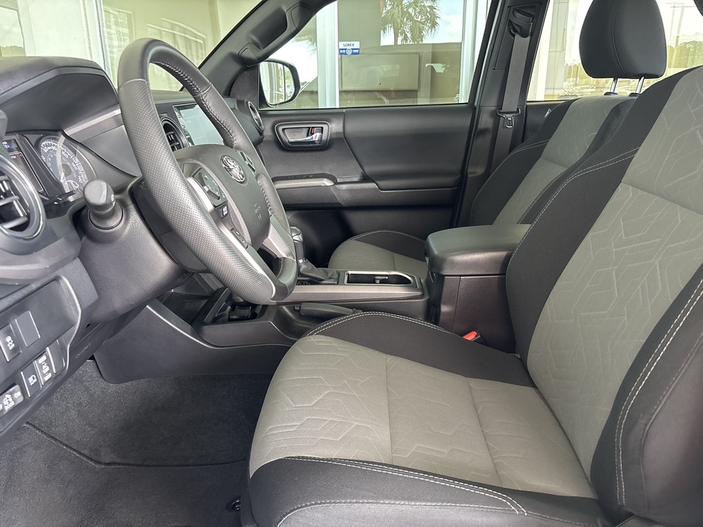 2022 Toyota Tacoma TRD Sport photo 15