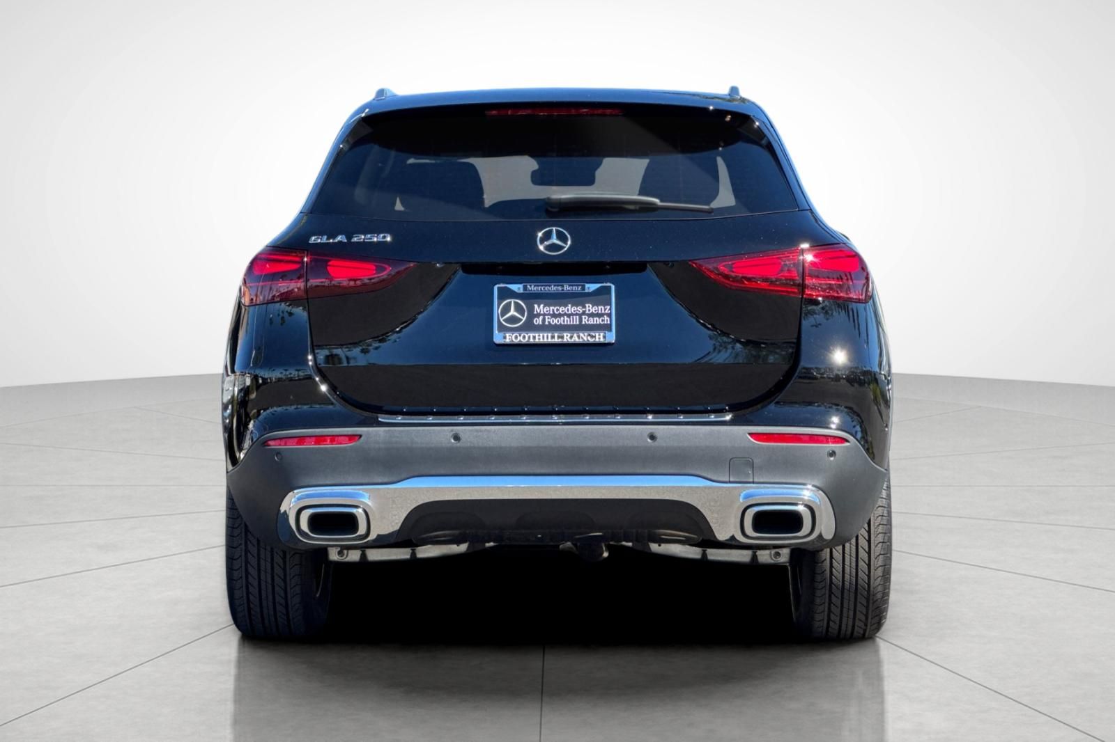 2025 Mercedes Benz GLA 250 photo 3