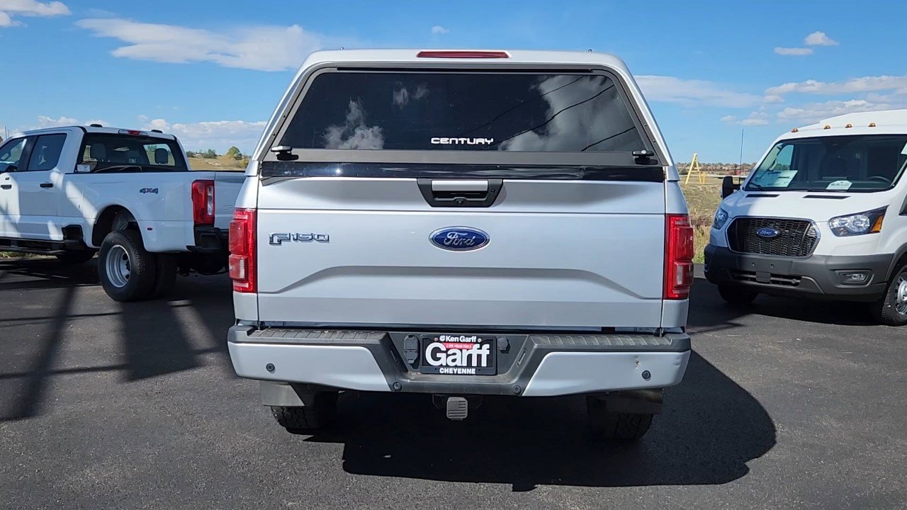 2017 Ford F-150 XLT photo 17