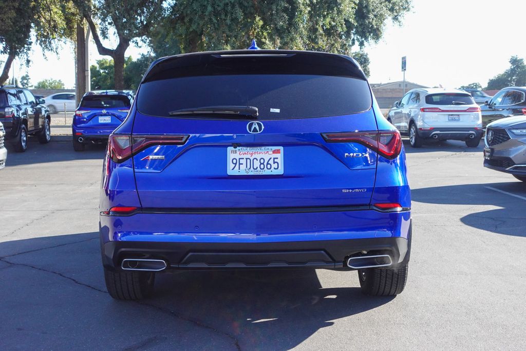 2023 Acura MDX SH-AWD A-Spec photo 5