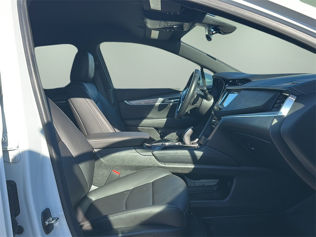 2023 Cadillac XT5 Luxury photo 14