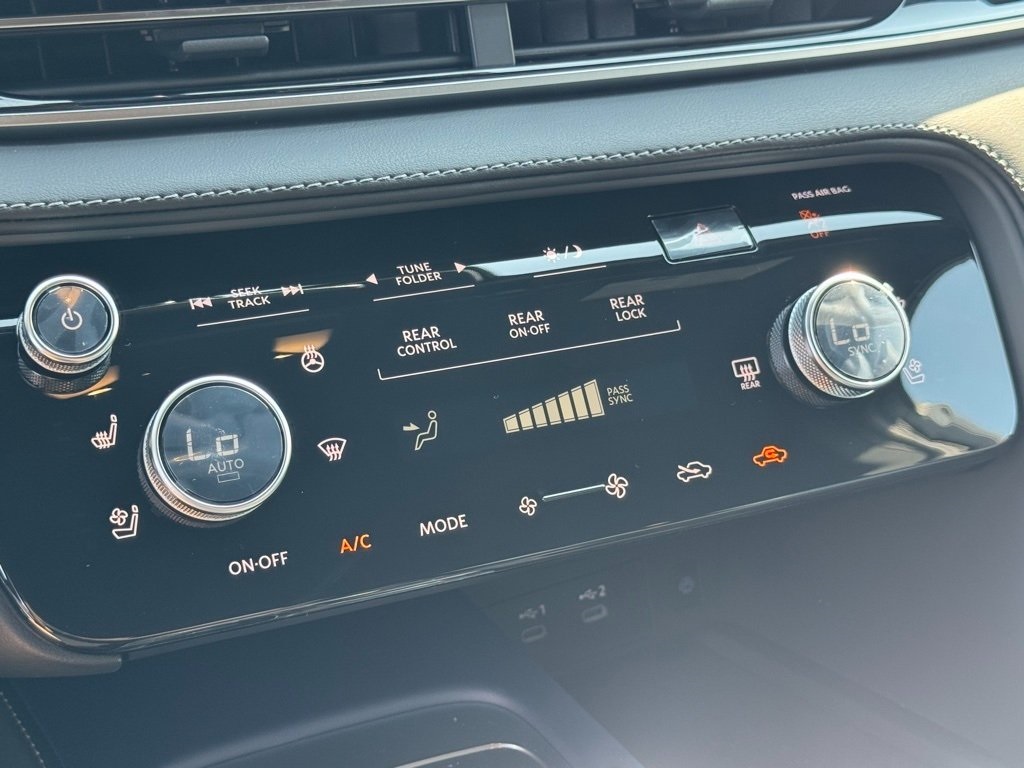 2026 Infiniti QX60 AWD photo 9