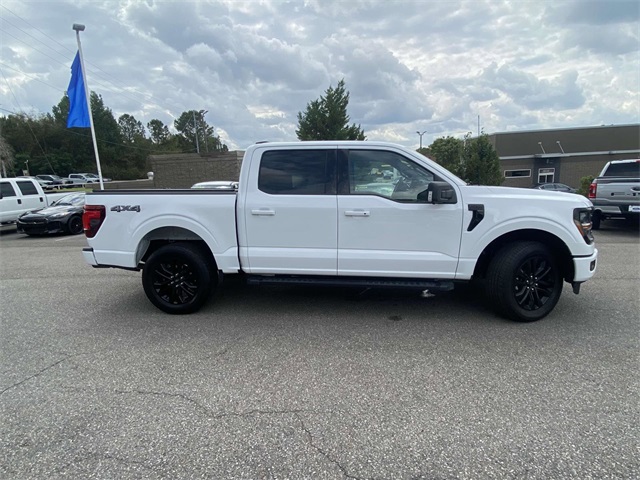 2024 Ford F-150 XLT photo 8