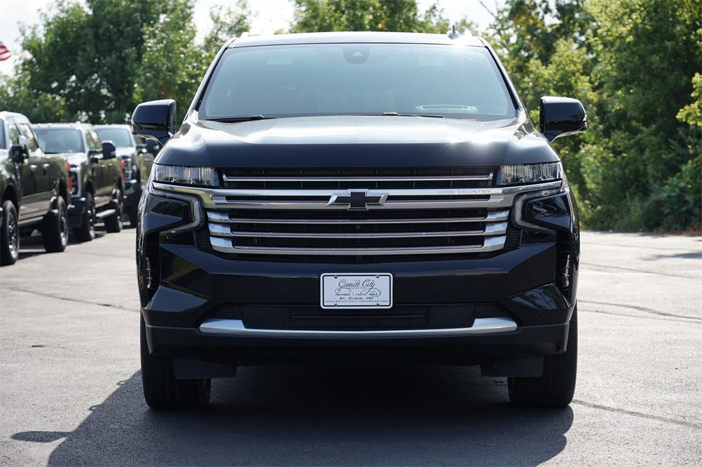 2021 Chevrolet Suburban High Country photo 8