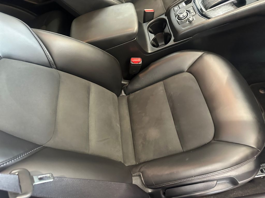 2018 Mazda CX-5 Touring photo 13