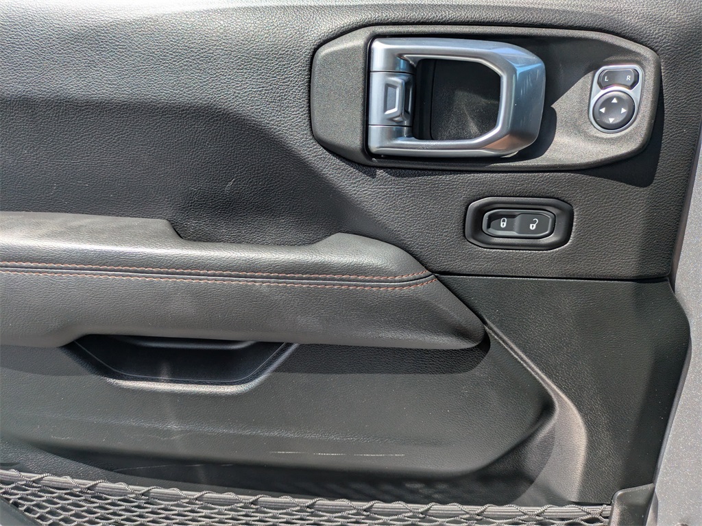 2021 Jeep Wrangler Unlimited Rubicon 392 photo 25