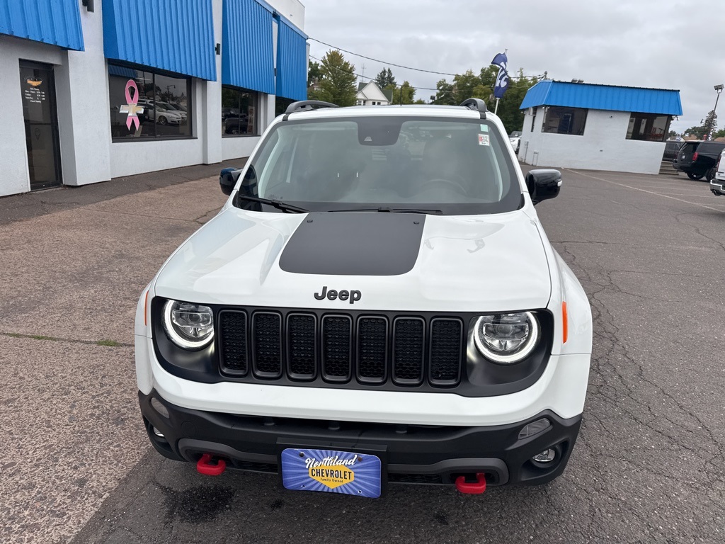 2023 Jeep Renegade Trailhawk photo 3