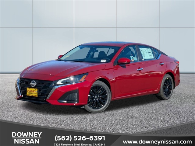 2025 Nissan Altima SV's photo