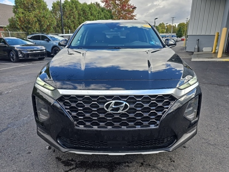 2020 Hyundai Santa Fe SEL photo 2