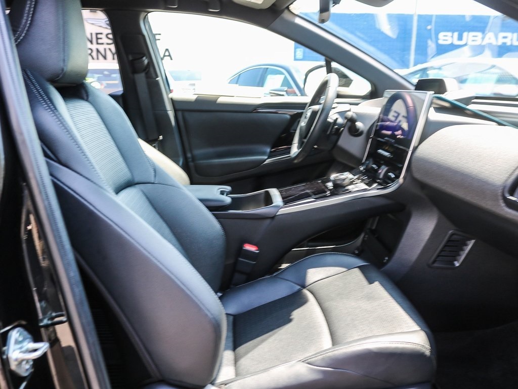 2023 Subaru Solterra Limited photo 15