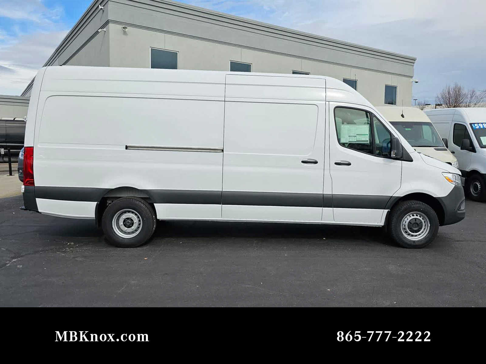2024 Mercedes-Benz Sprinter Cargo Van Base's photo
