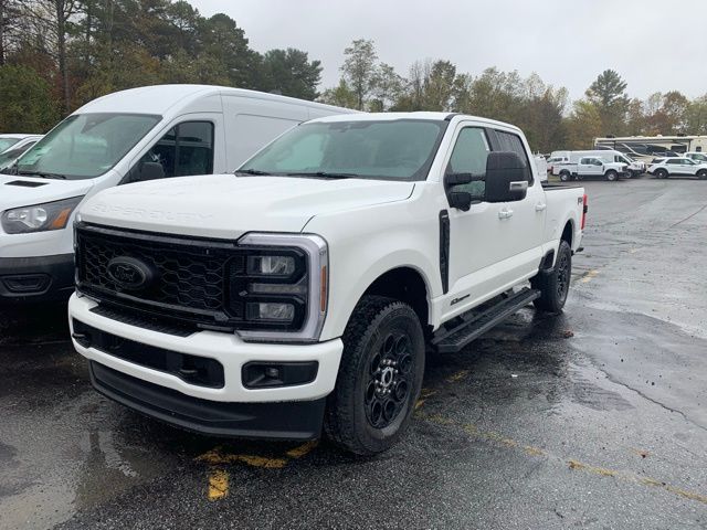 2026 Ford F-350 Lariat photo 3