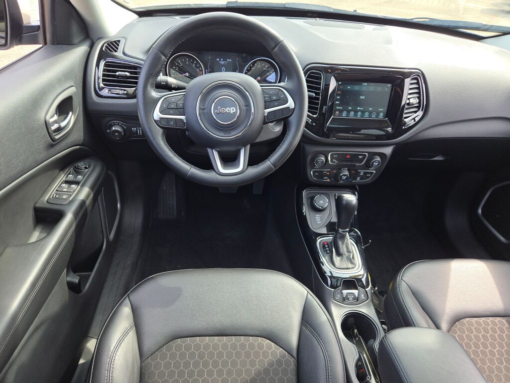 2020 Jeep Compass Altitude photo 14