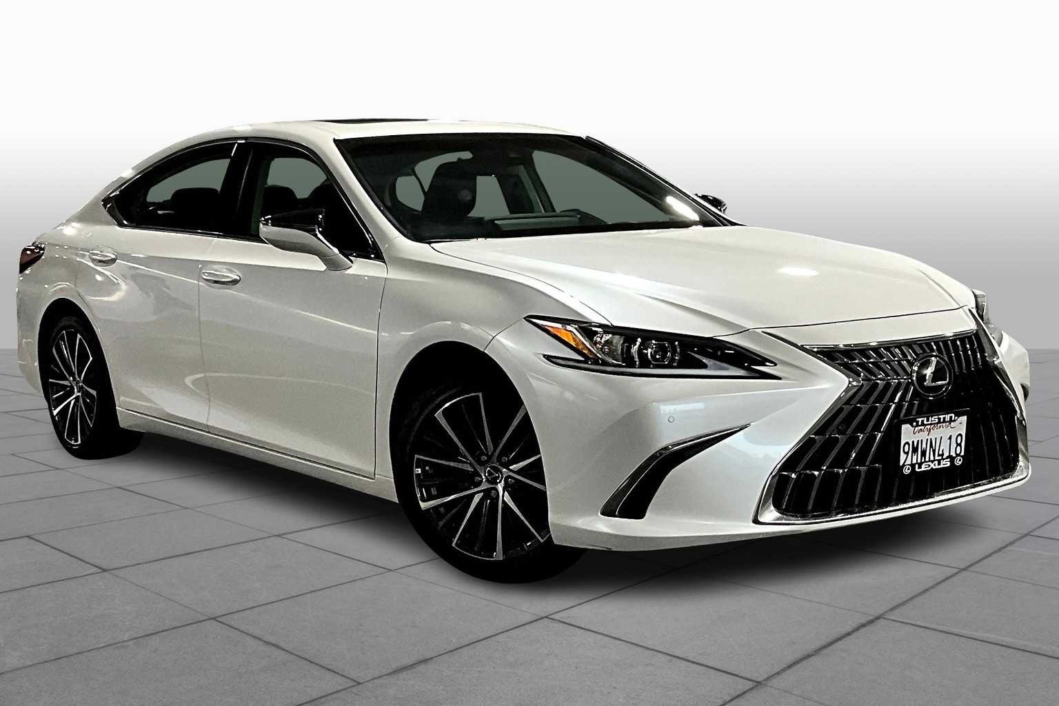 2025 Lexus ES Premium photo 2