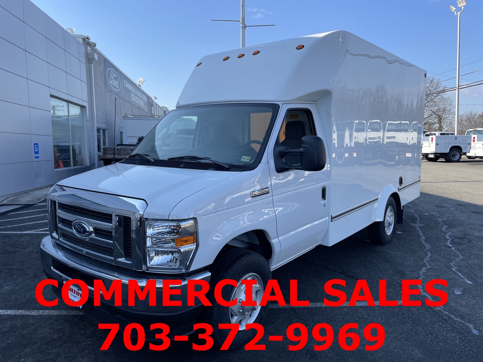 2025 Ford E-350 photo 12
