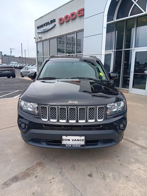 2017 Jeep Compass Latitude photo 7