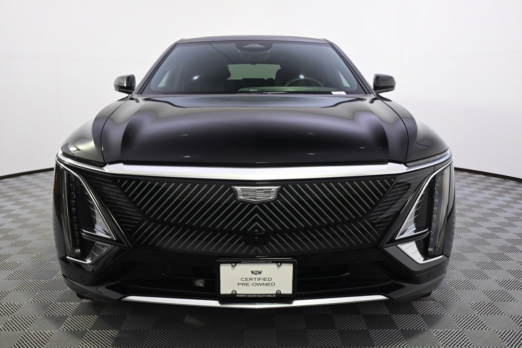 2025 Cadillac Lyriq Luxury photo 9