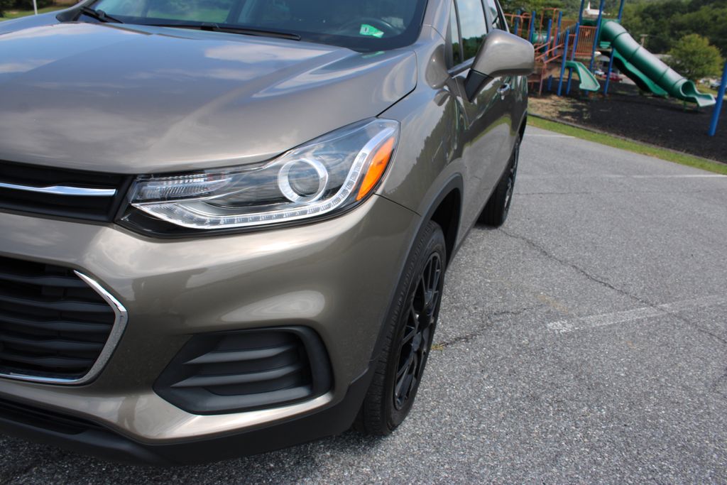 2022 Chevrolet Trax LT photo 38