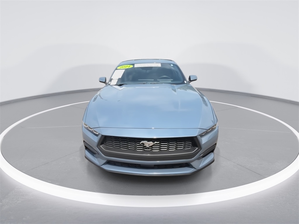 2024 Ford Mustang EcoBoost photo 3