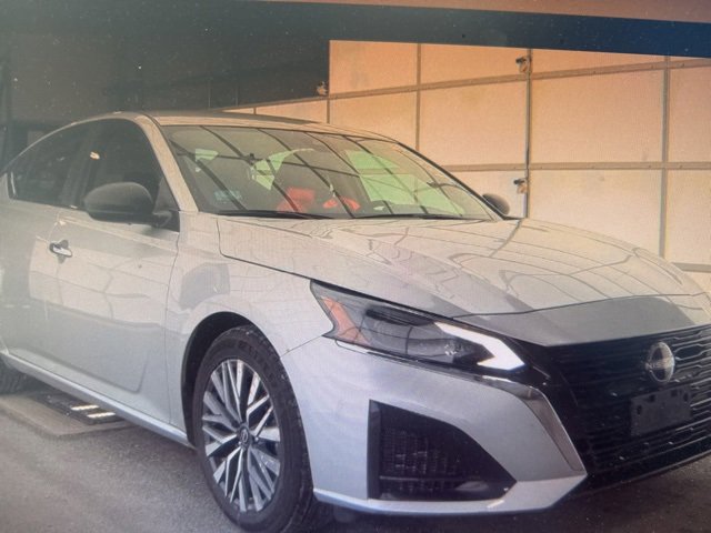 2024 Nissan Altima SV