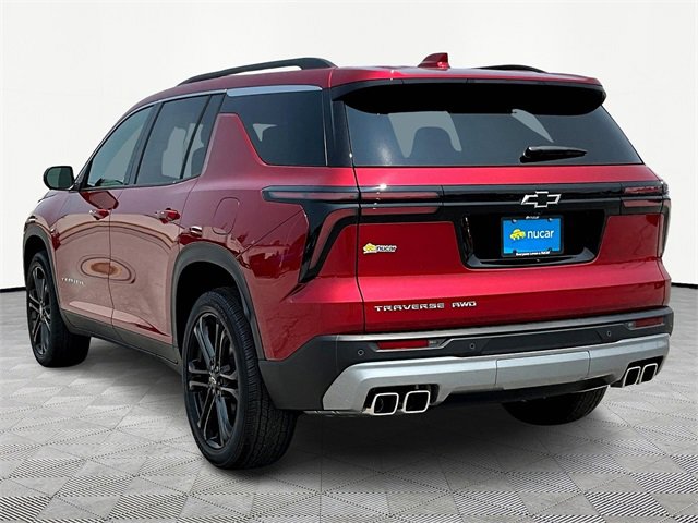 2025 Chevrolet Traverse photo 4